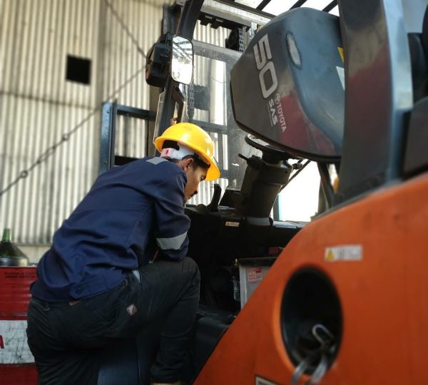 Service Forklift Babakan Madang