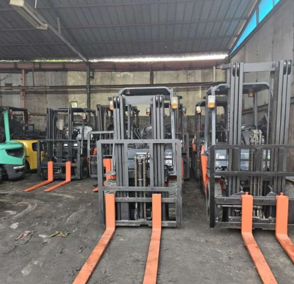 Service Forklift Babakan Madang
